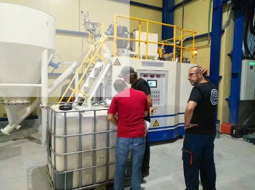 800-1600Kgs/Hour Starch Mixer Starch Mixing Machine 220V 50Hz for Cardboard Paper Factory